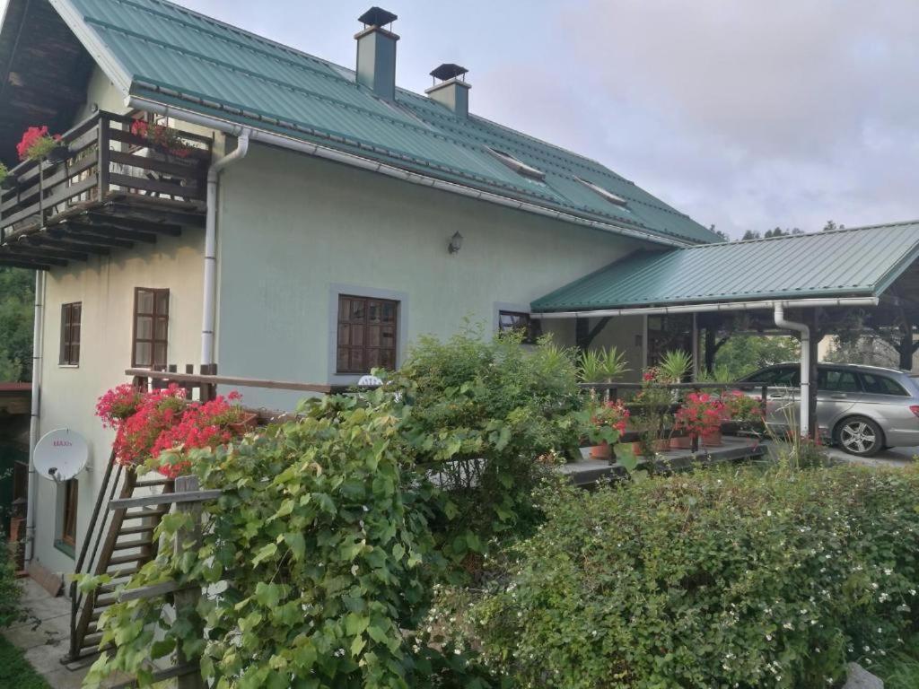 Apartman Sipak Fužine Eksteriør billede